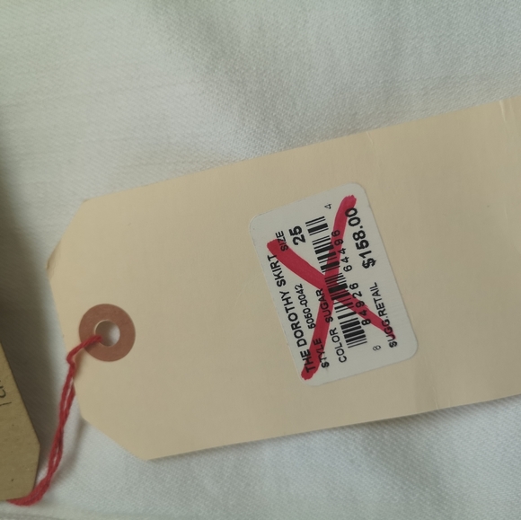 White denim skirt. - Picture 4 of 13